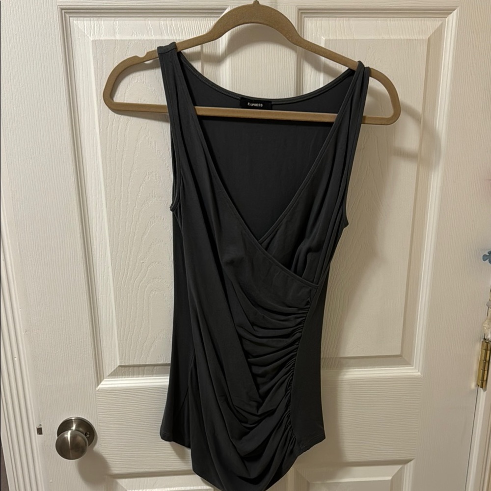 Dark gray sleeveless top